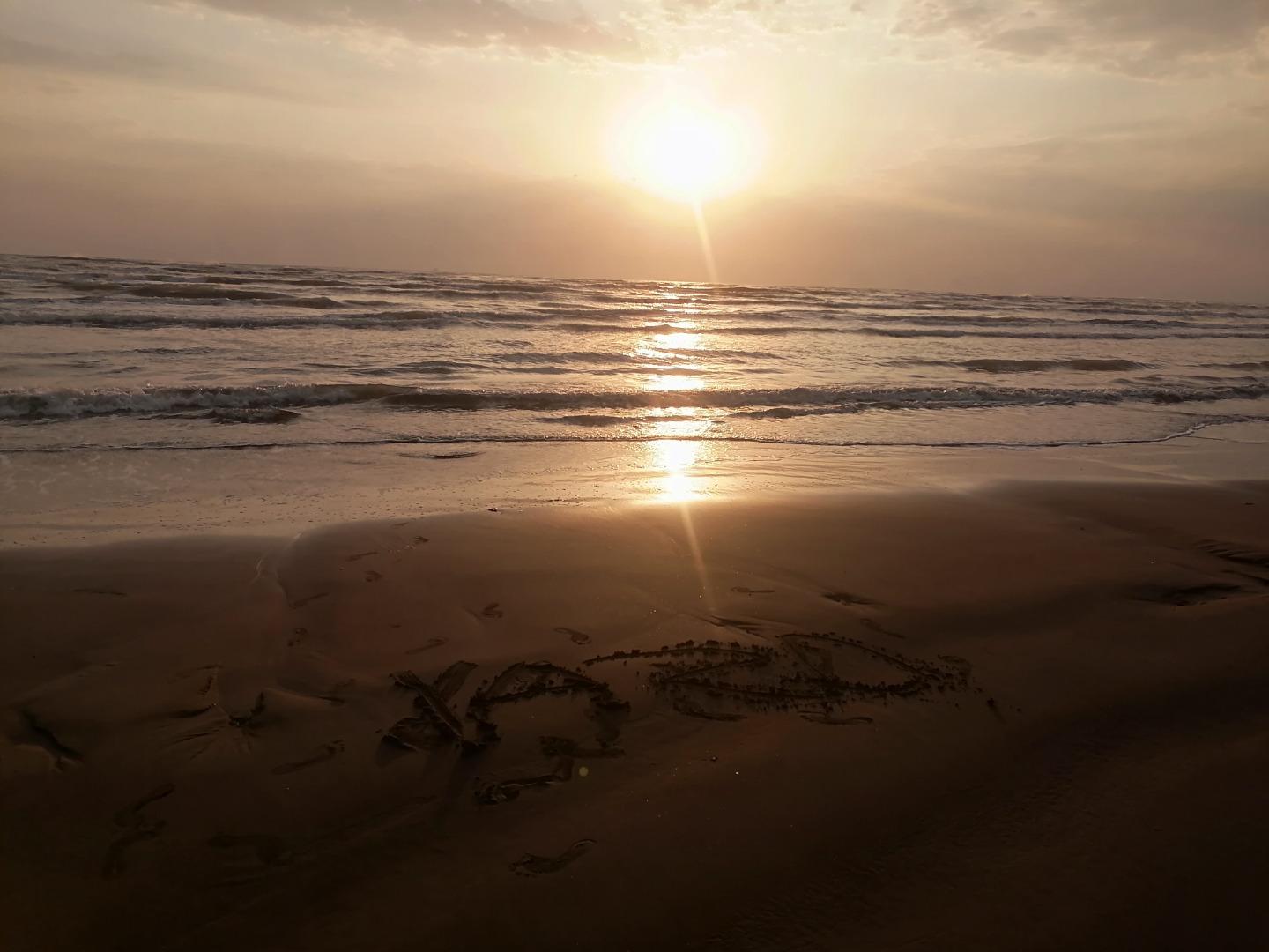 عکس ساحل چمخاله