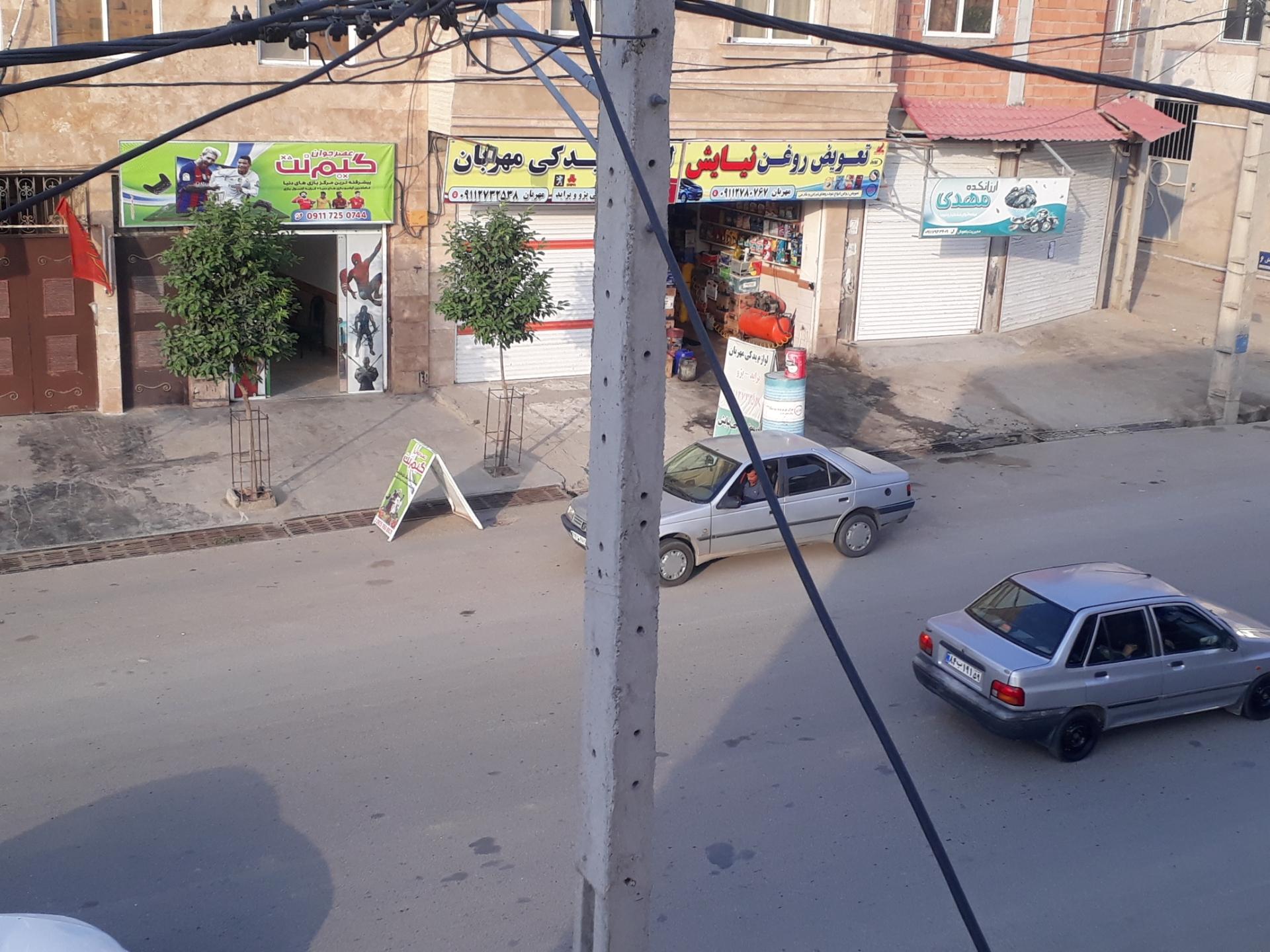 عکس تعویض روغن نیایش