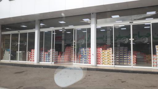 عکس حاج صفری و پسران اصل شعبه ۷