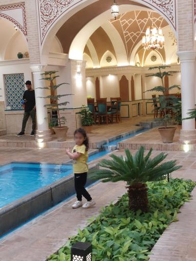 عکس رستوران عمارت ماندگار