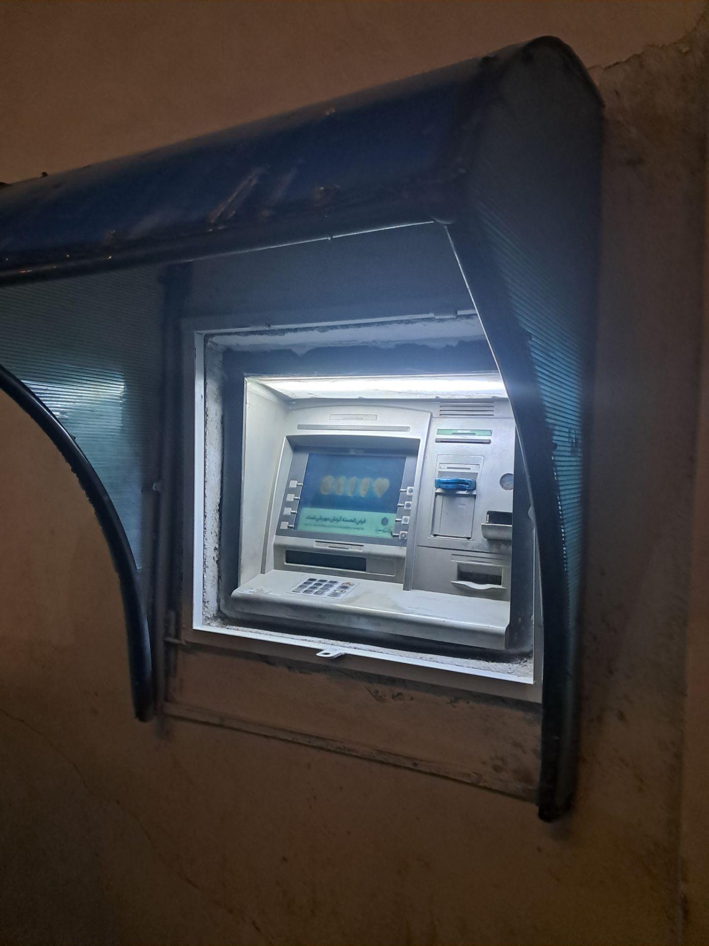 عکس خودپرداز بانک سینا