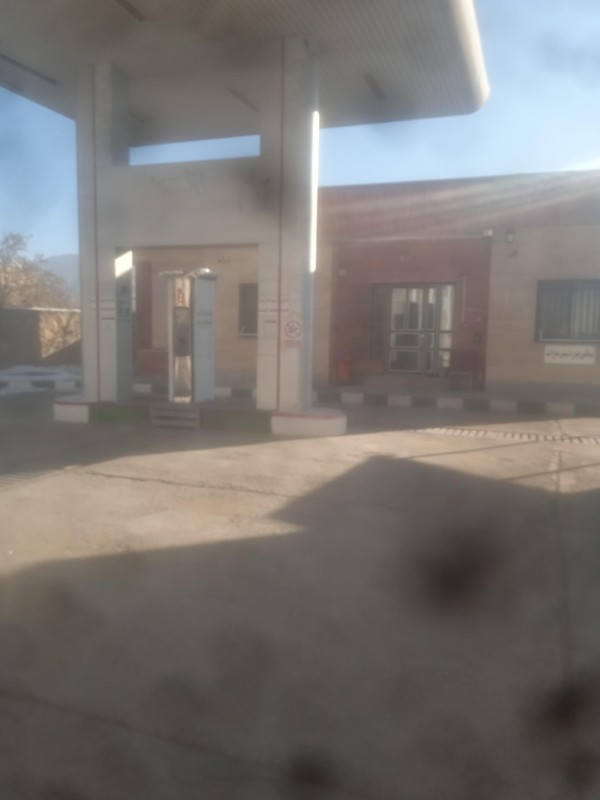 عکس پمپ گاز CNG شهرداری شهمیرزاد