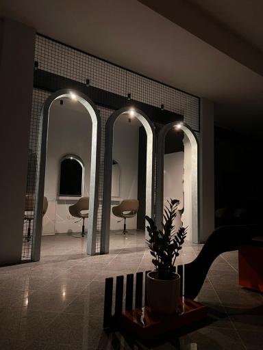 عکس سالن زیبایی فائزه ناصری 