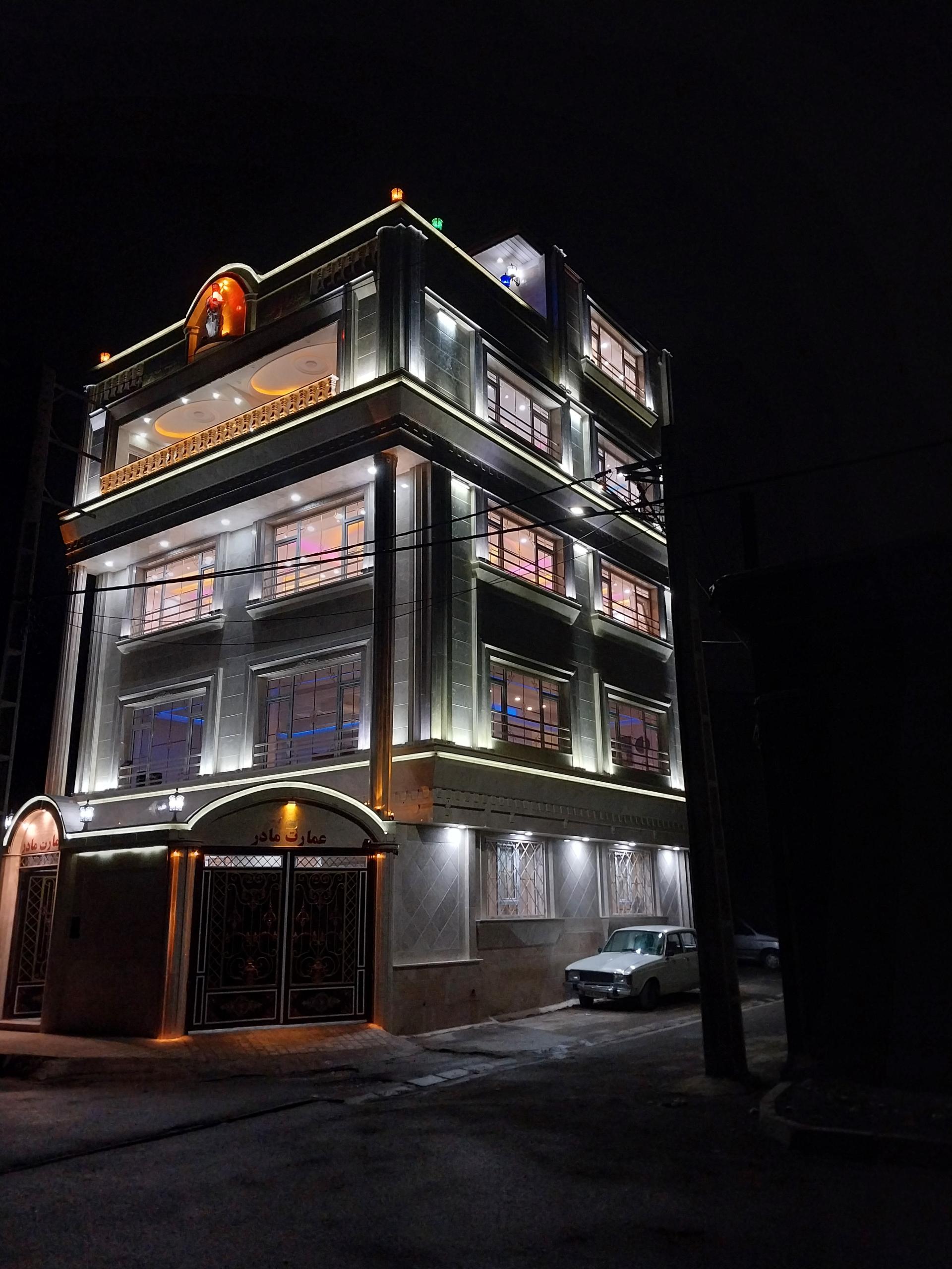 عکس الکتریکی روزبهانی