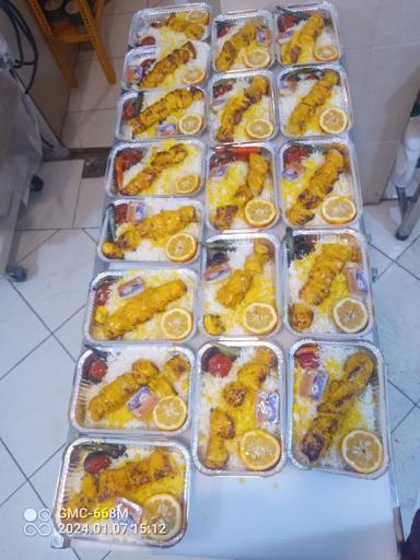 عکس تهیه غذای شرکتی پارسی آنیسا