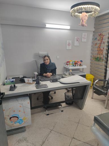 عکس دکتر مهدخت سیاوشی متخصص کودکان