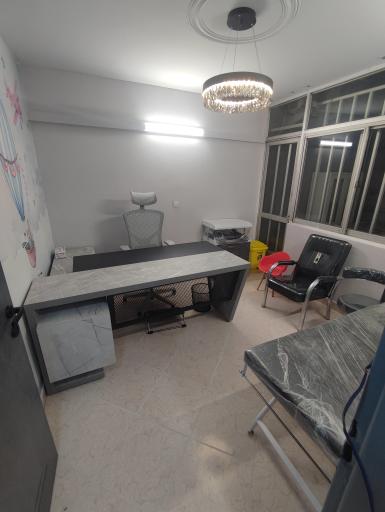 عکس دکتر مهدخت سیاوشی متخصص کودکان