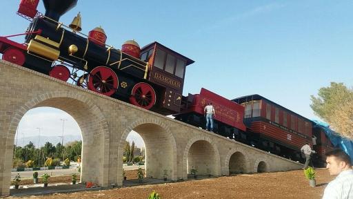 عکس میدان راه آهن دامغان