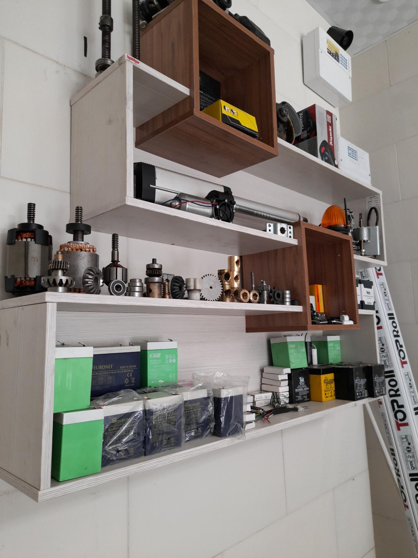 عکس درب برقی(شرکت ایمن مدیران)