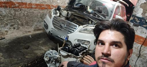 عکس تعمیرگاه ایران خودرو سایپا احمدی
