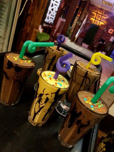 عکس کافه فست فود هشتگ