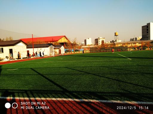 عکس ورزشگاه شهید قیانوری