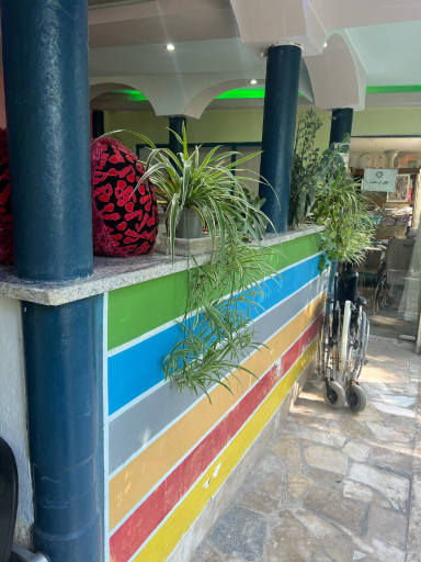 عکس مرکز توانبخشی شبانه روزی معلولین ذهنی دخترانه سحر