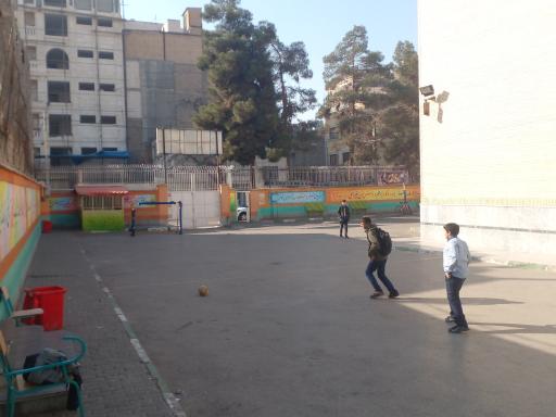 عکس دبیرستان دوره اول شهید جواد اسد الله زاده