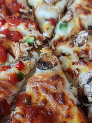 عکس پاچینی ذغالی و فست فود بمب مزه