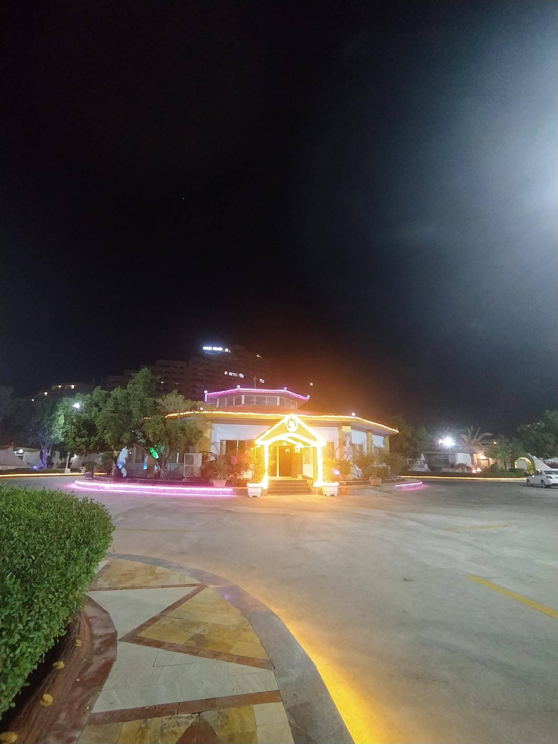 عکس هتل سیمرغ کیش