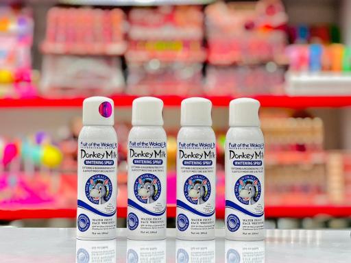 عکس فروشگاه لوازم آرایشی بهداشتی نازگل