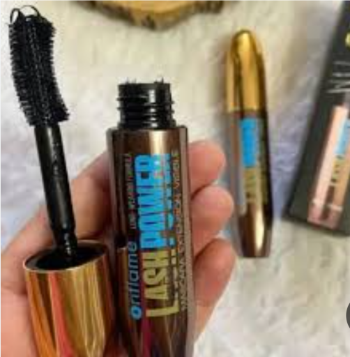 عکس فروشگاه لوازم آرایشی بهداشتی نازگل