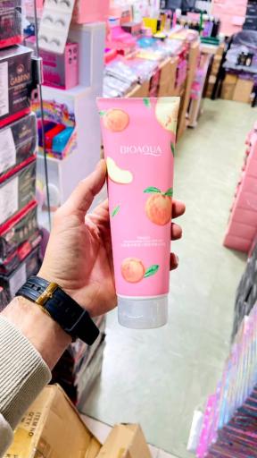 عکس فروشگاه لوازم آرایشی بهداشتی نازگل