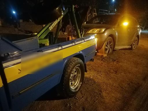 عکس امداد خودرو یدک کش و برق خودرو امین