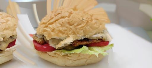 عکس پاچینی ذغالی و فست فود بمب مزه