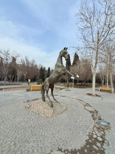 عکس مجسمه اسب