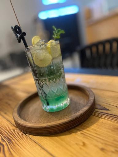 عکس کافه رستوران امیران