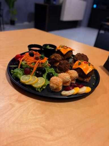 عکس کافه رستوران امیران