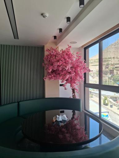 عکس کافه رستوران چیله