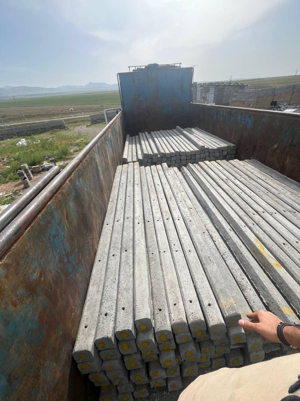 عکس تولیدی فنس و پایه‌ فنس مرادی