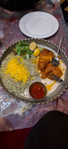 عکس رستوران بی نام