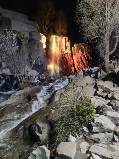 رستوران و سفره خانه سنتی حمام گلشن