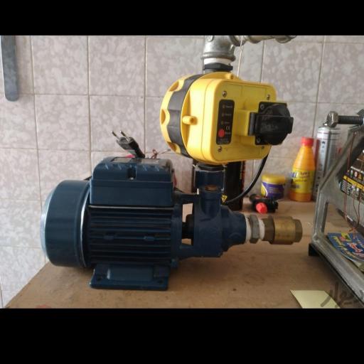 عکس تعمیر پمپ آب و آبگرمکن و بخاری