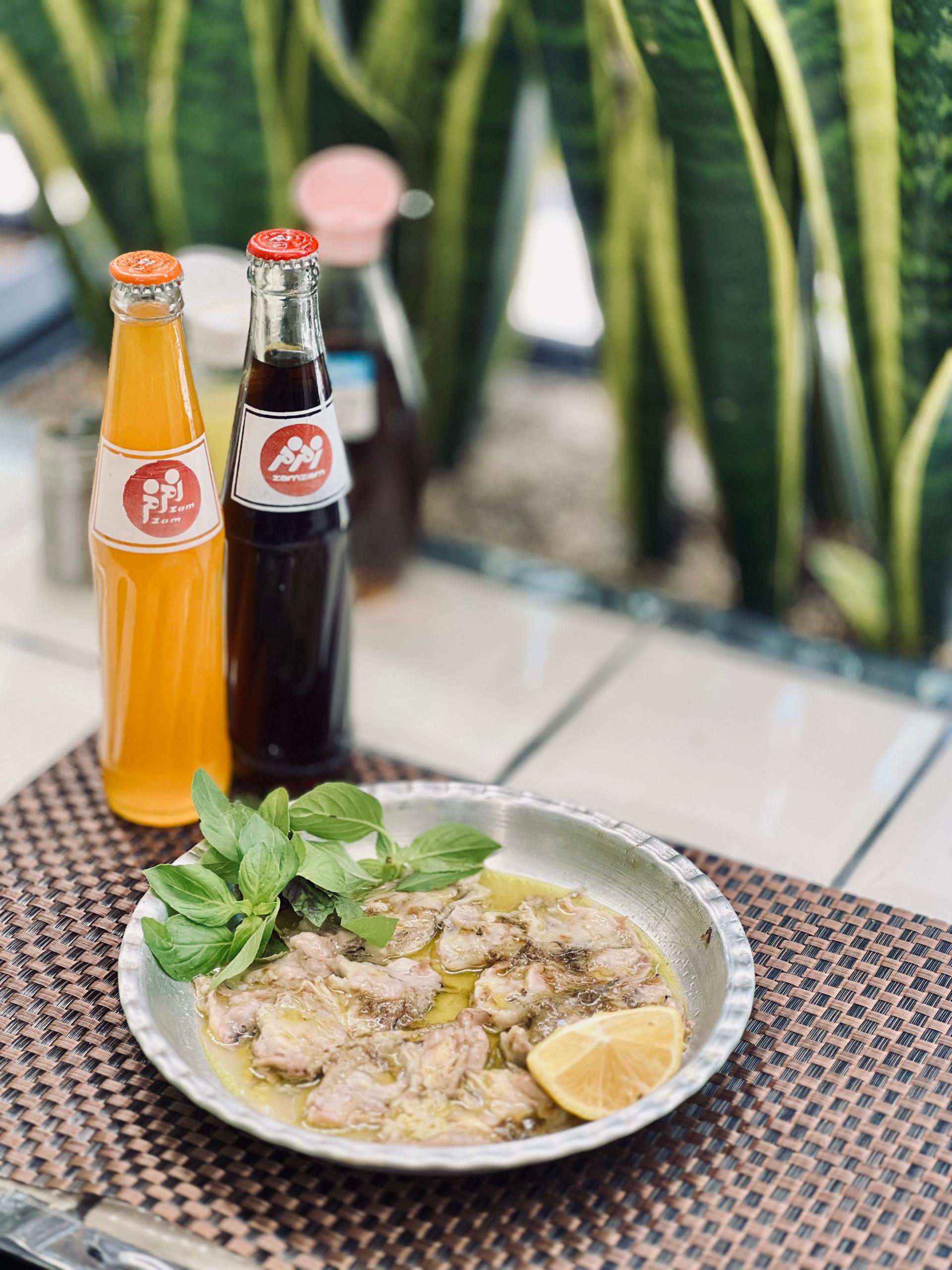 عکس طباخی طلوع شاندیز