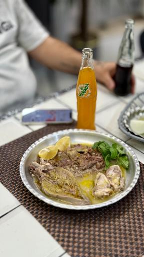 عکس طباخی طلوع شاندیز