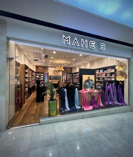 شال و روسری ماه ۹