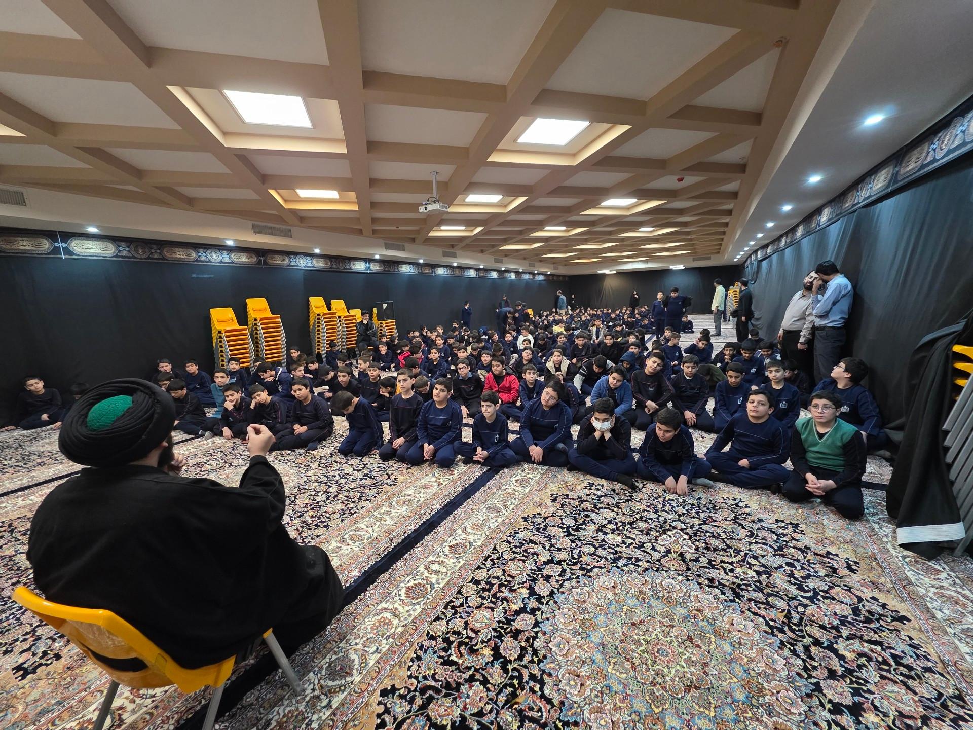 عکس دبستان نیک پرور