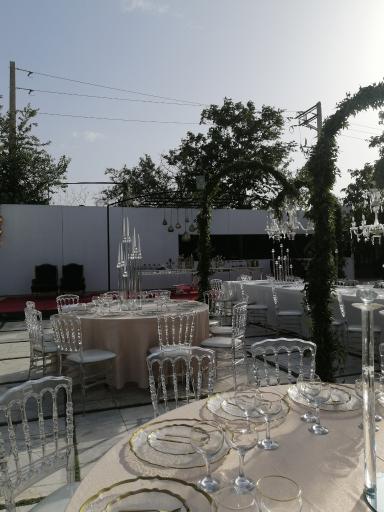 عکس تالار پذیرایی باغ اطلسی