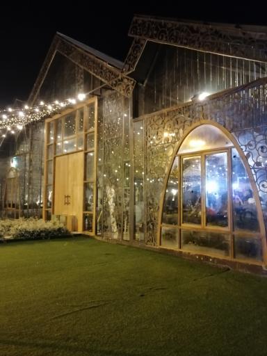 عکس تالار پذیرایی باغ اطلسی