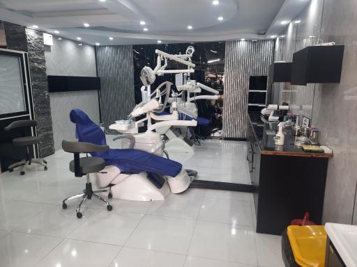 عکس کلینیک دندانپزشکی لبخند اوستا