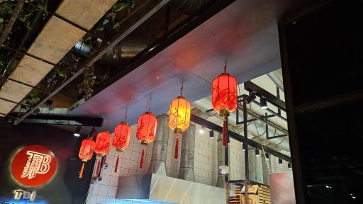 عکس رستوران چینی تی بی آی