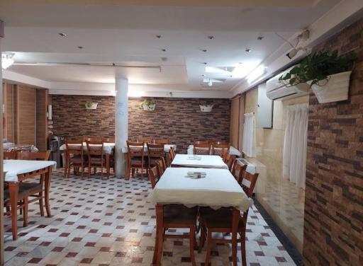 عکس هتل آپارتمان اخوان