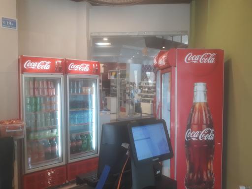 عکس چیکن فامیلی (شعبه پردیس)