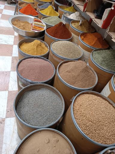 عطاری حاج کریمی