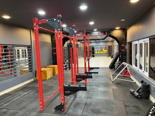 عکس باشگاه تخصصی تناسب اندام آی جیم