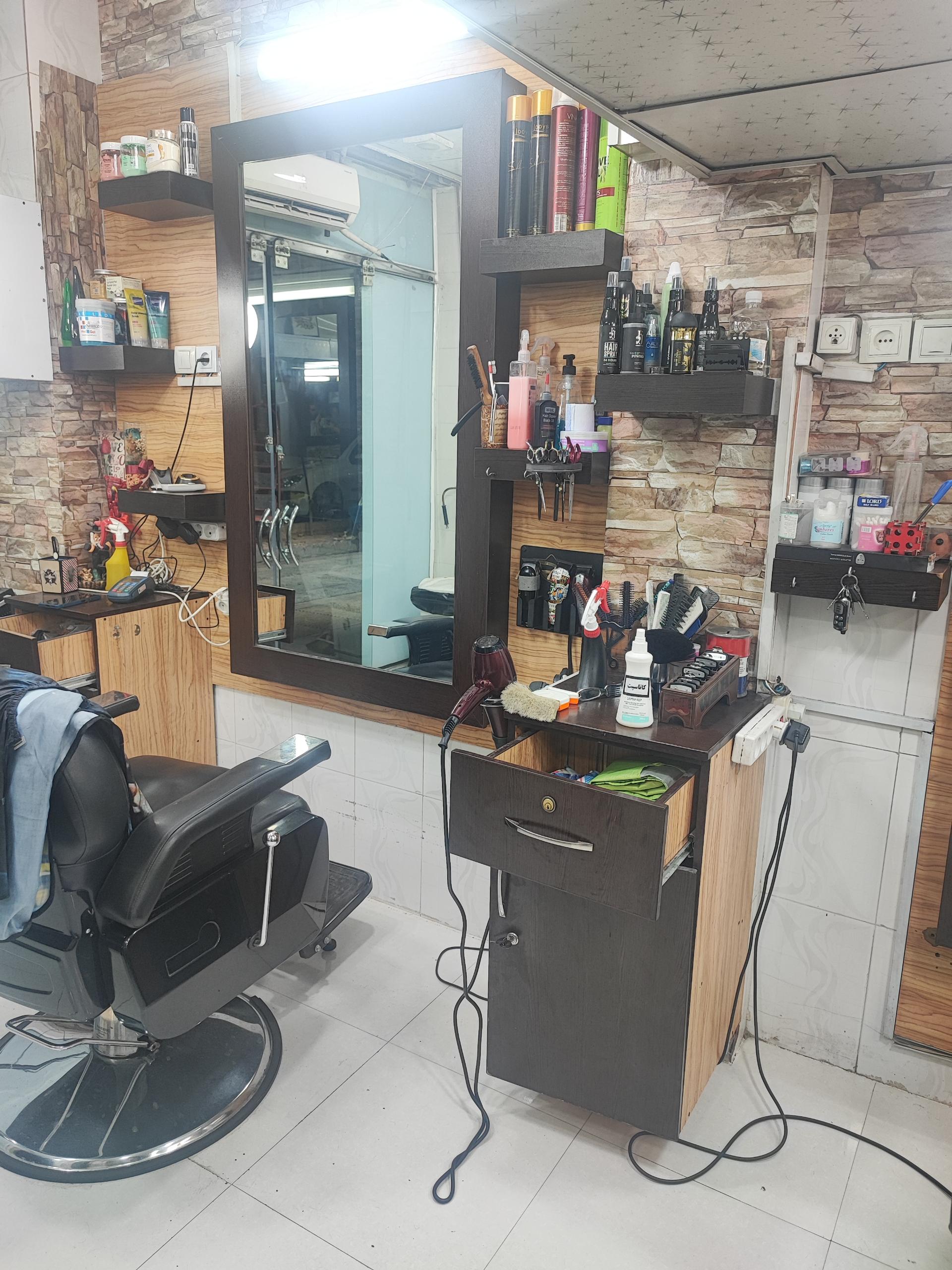 عکس پیرایش نوید