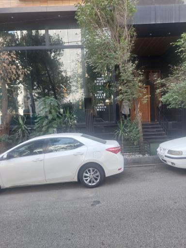 عکس کافه رستوران اُما