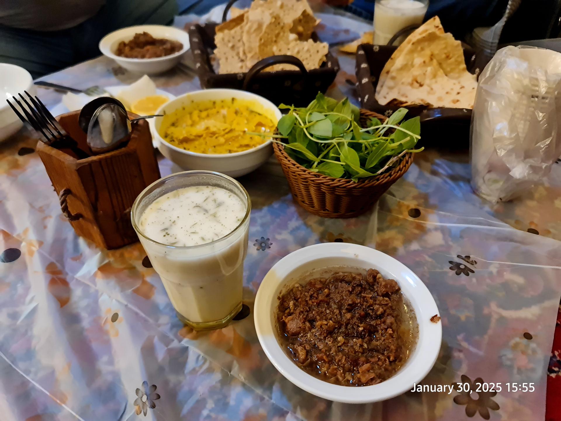 عکس رستوران سنتی چارسوق