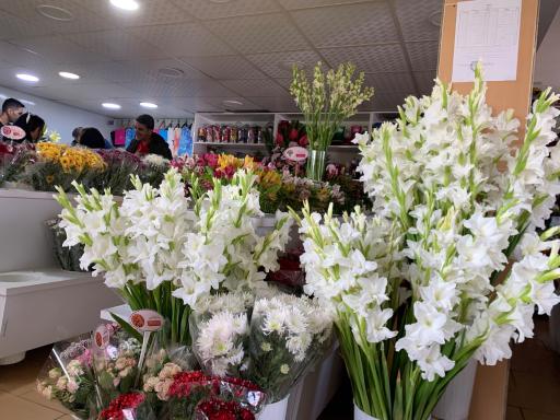 عکس گل فروشی کریستال