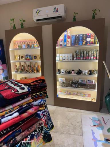 یوگا گالری سِویرا